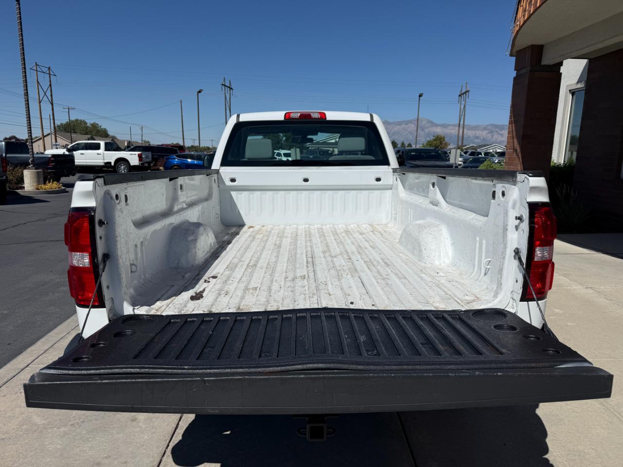 GMC Sierra 1500 2WD Reg Cab 133.0" 2017