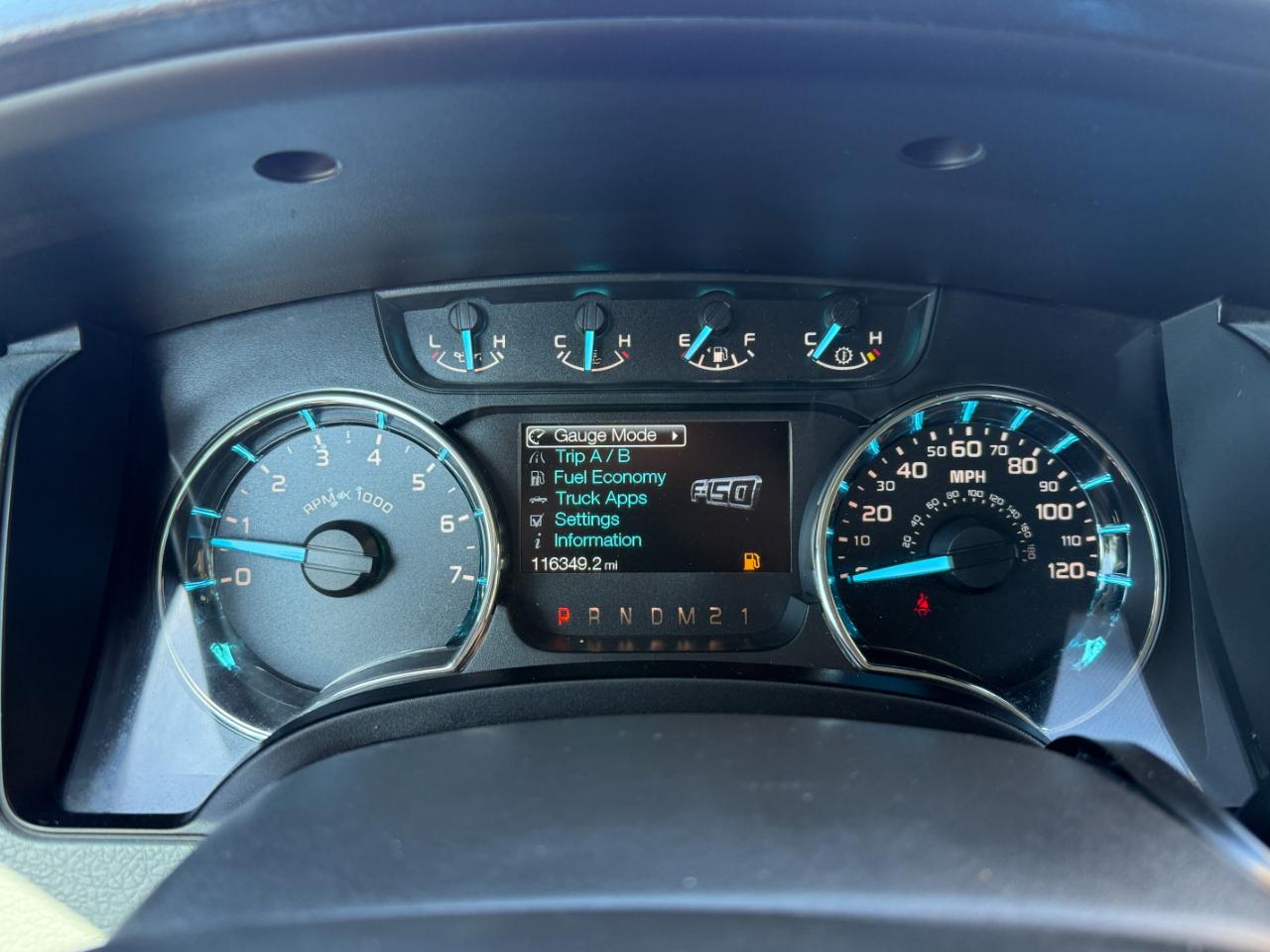 Ford F-150 4WD SuperCrew 145" XLT 2012