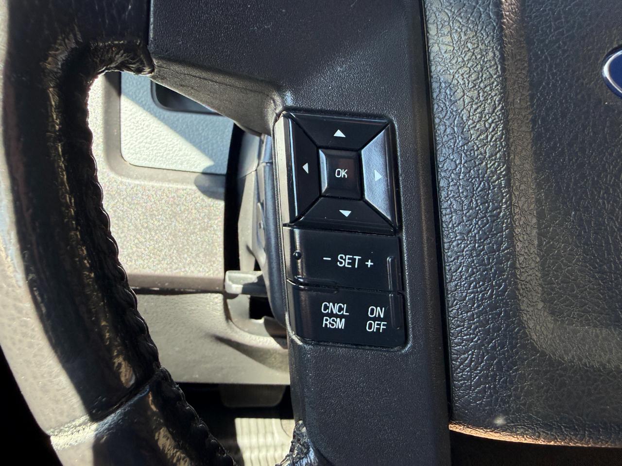 Ford F-150 4WD SuperCrew 145" XLT 2012