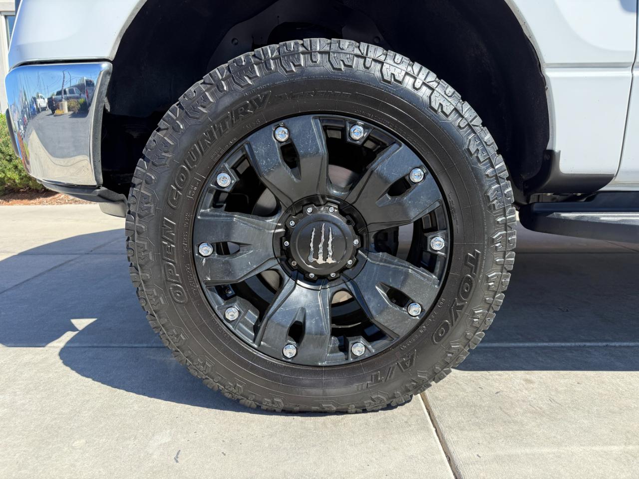 Ford F-150 4WD SuperCrew 145" XLT 2012