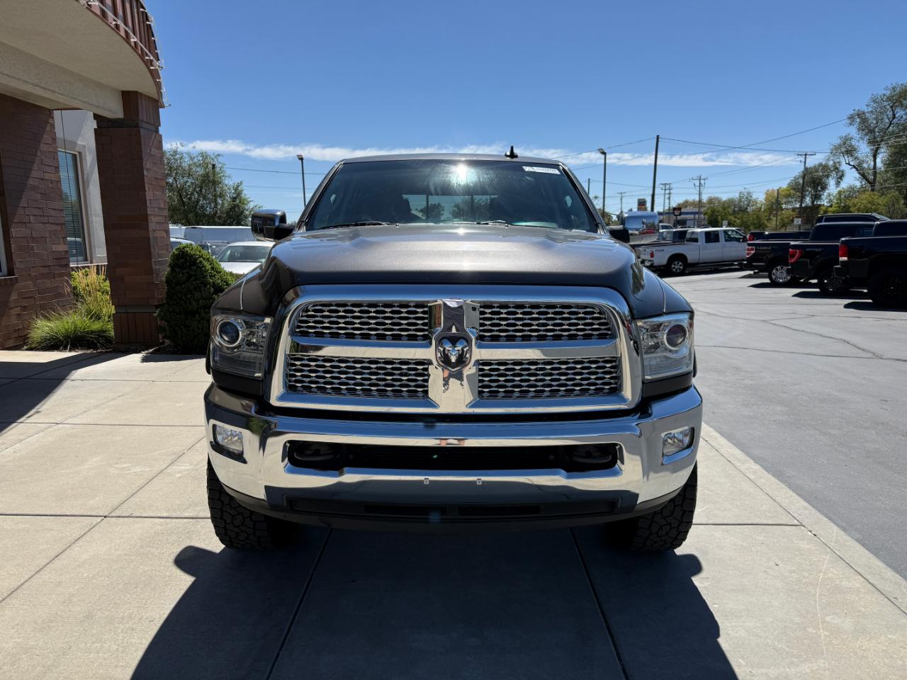 RAM 2500 4WD Crew Cab 149" Laramie 2015