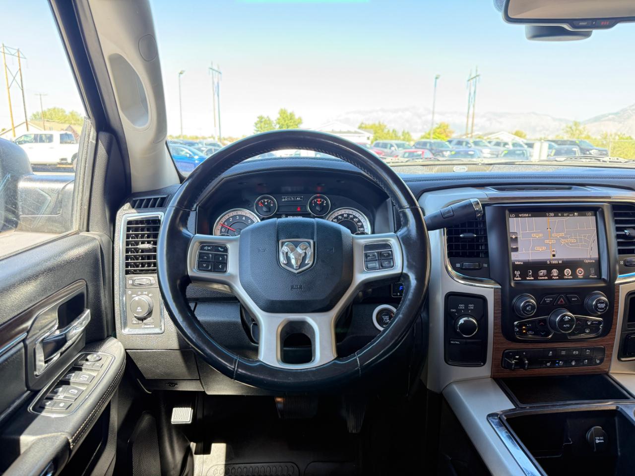 RAM 2500 4WD Crew Cab 149" Laramie 2015