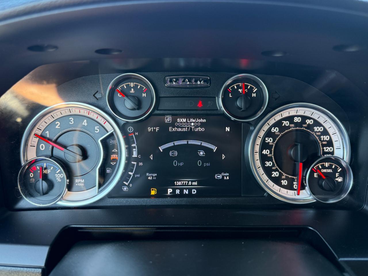 RAM 2500 4WD Crew Cab 149" Laramie 2015