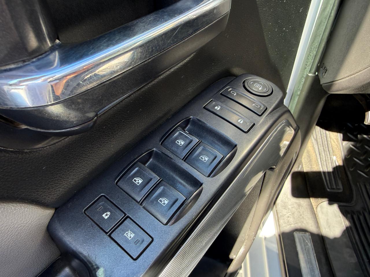 Chevrolet Silverado 3500HD 4WD Crew Cab 153.7" LT 2016