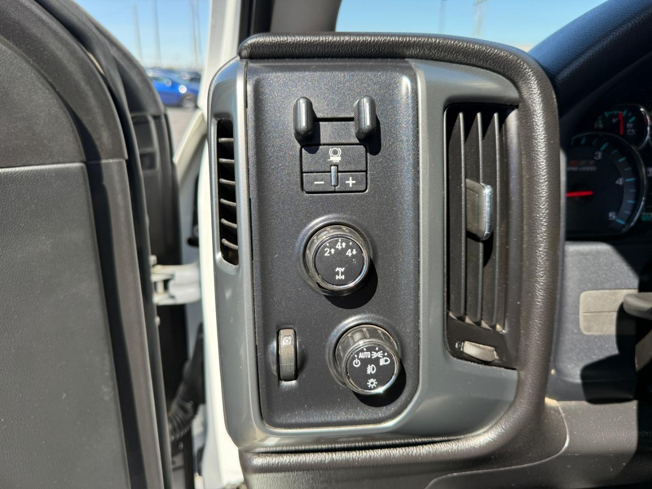 Chevrolet Silverado 3500HD 4WD Crew Cab 153.7" LT 2016