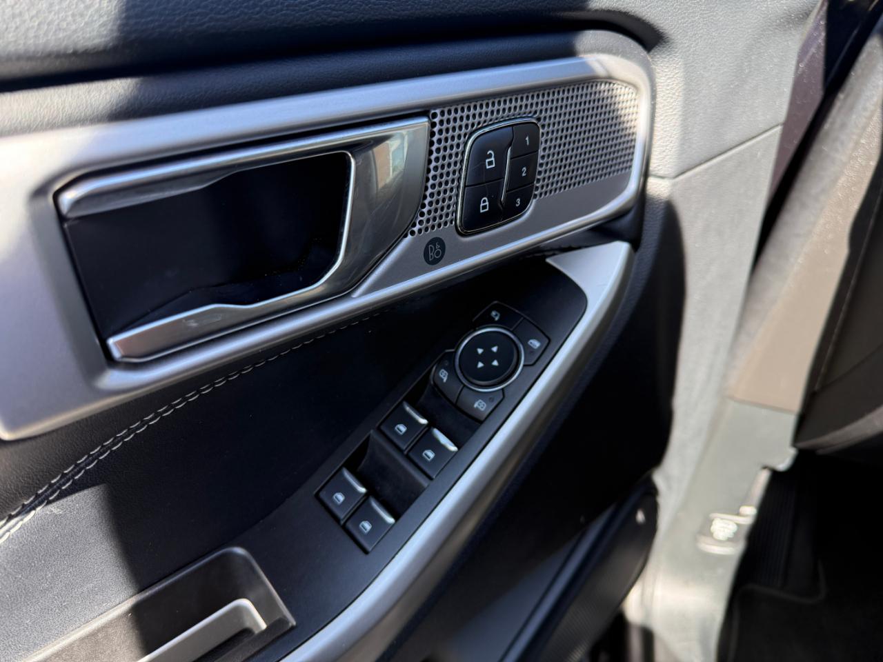 Ford Explorer Limited 4WD 2022