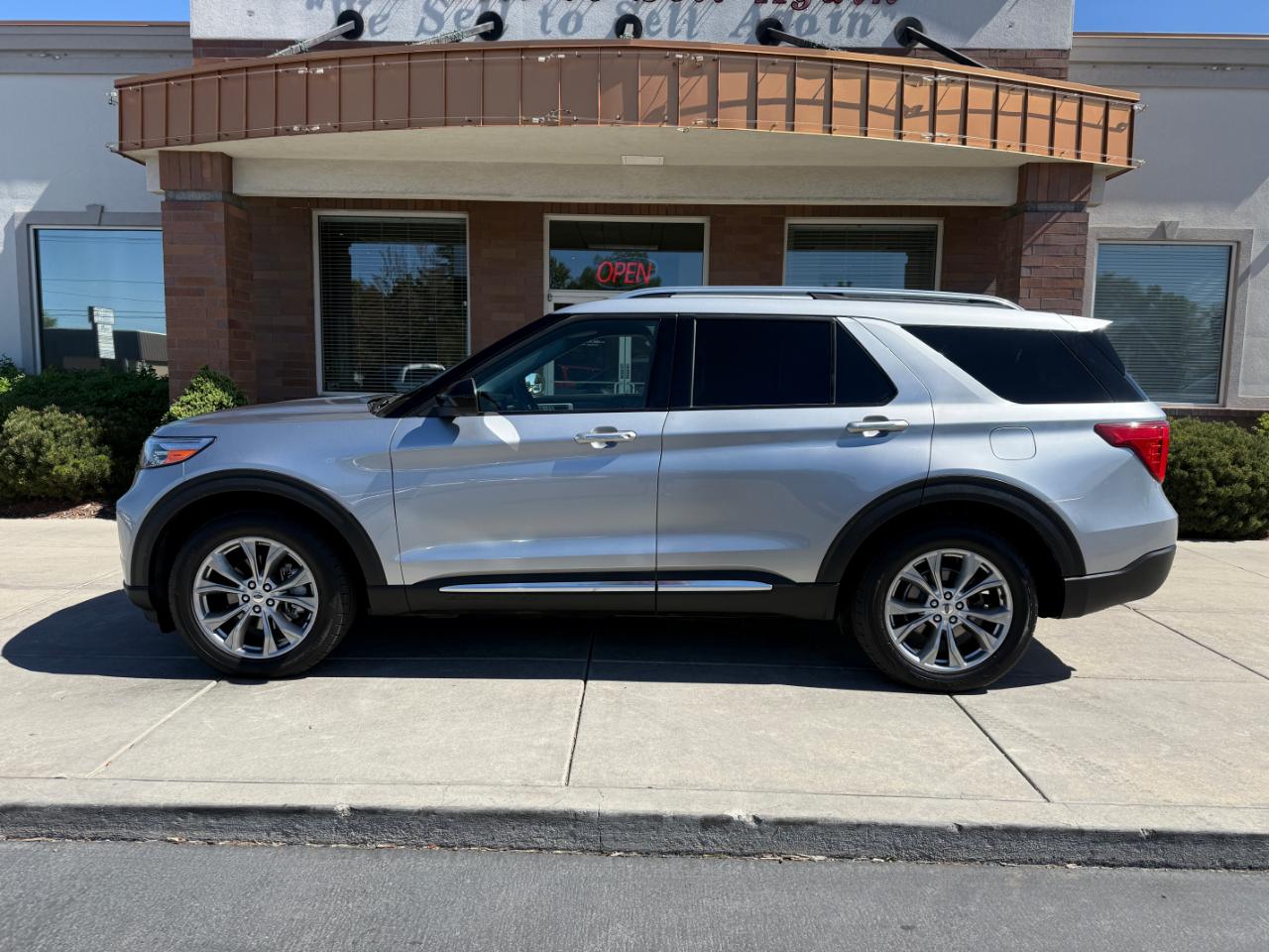Ford Explorer Limited 4WD 2022