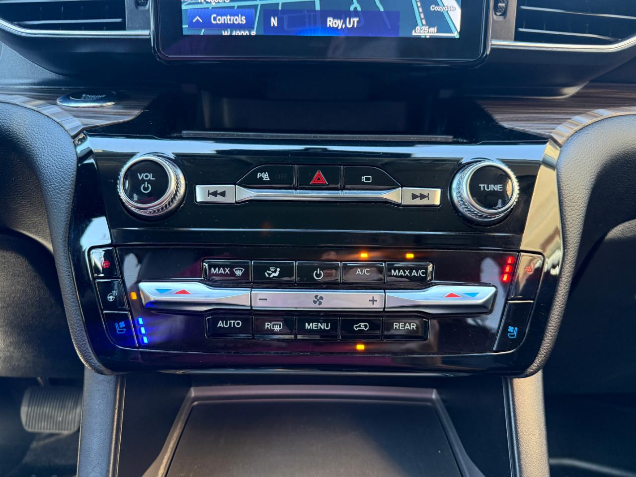 Ford Explorer Limited 4WD 2022