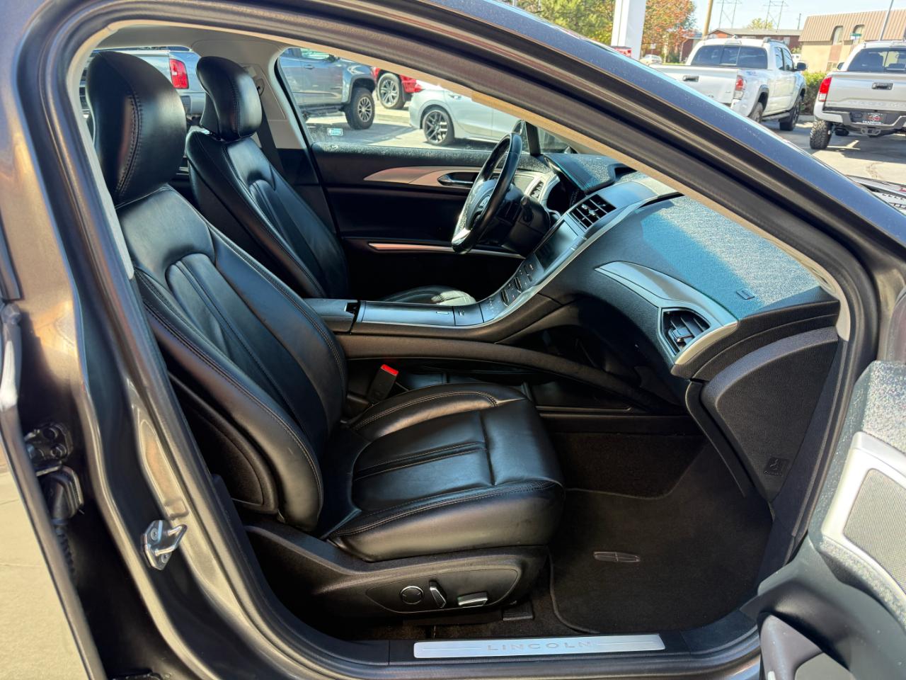 Lincoln MKZ 4dr Sdn AWD 2016