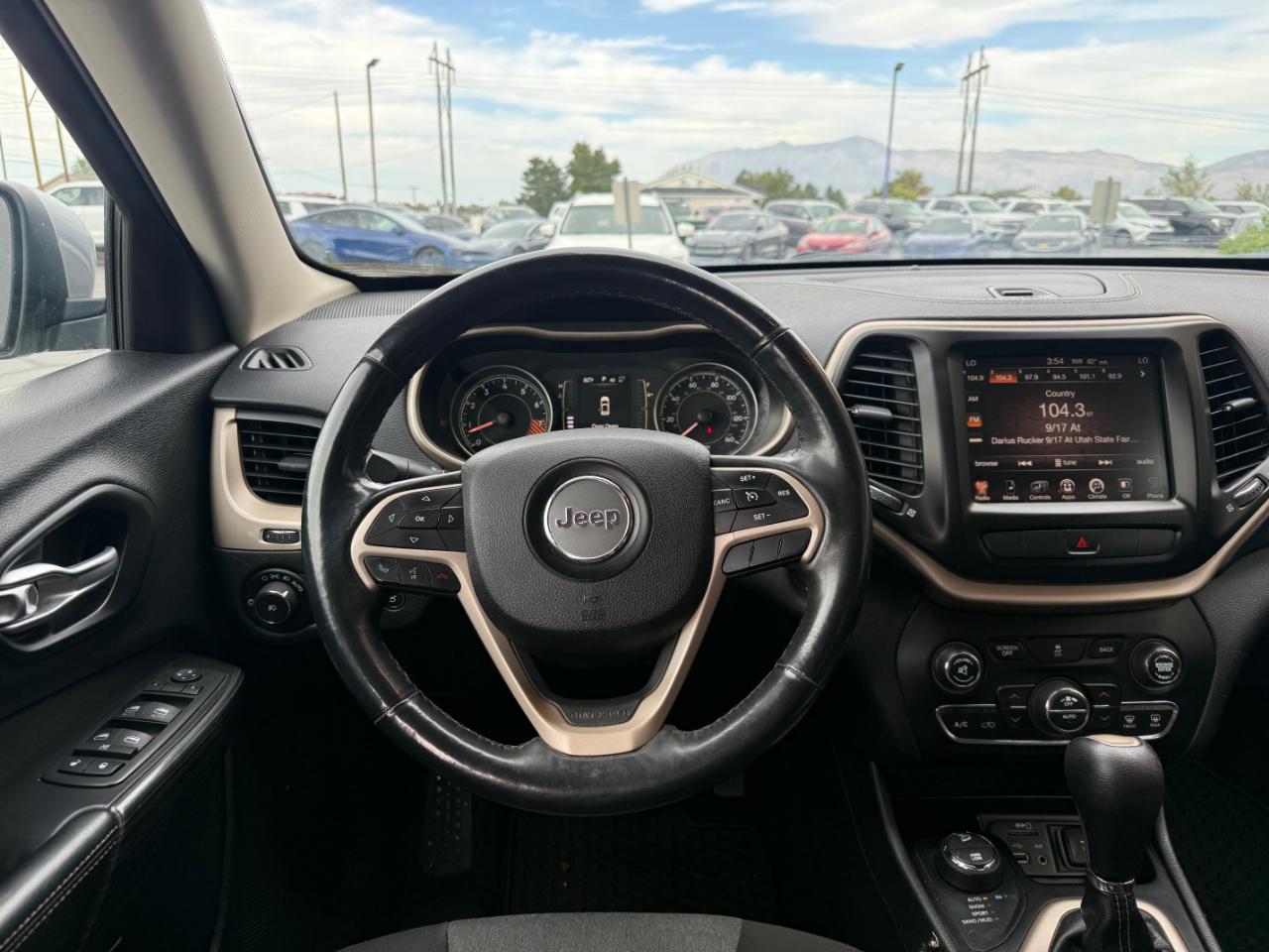 Jeep Cherokee 4WD 4dr Latitude 2014