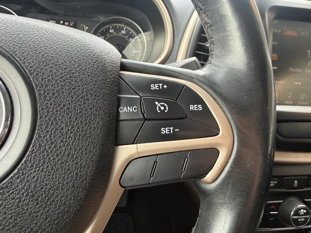 Jeep Cherokee 4WD 4dr Latitude 2014