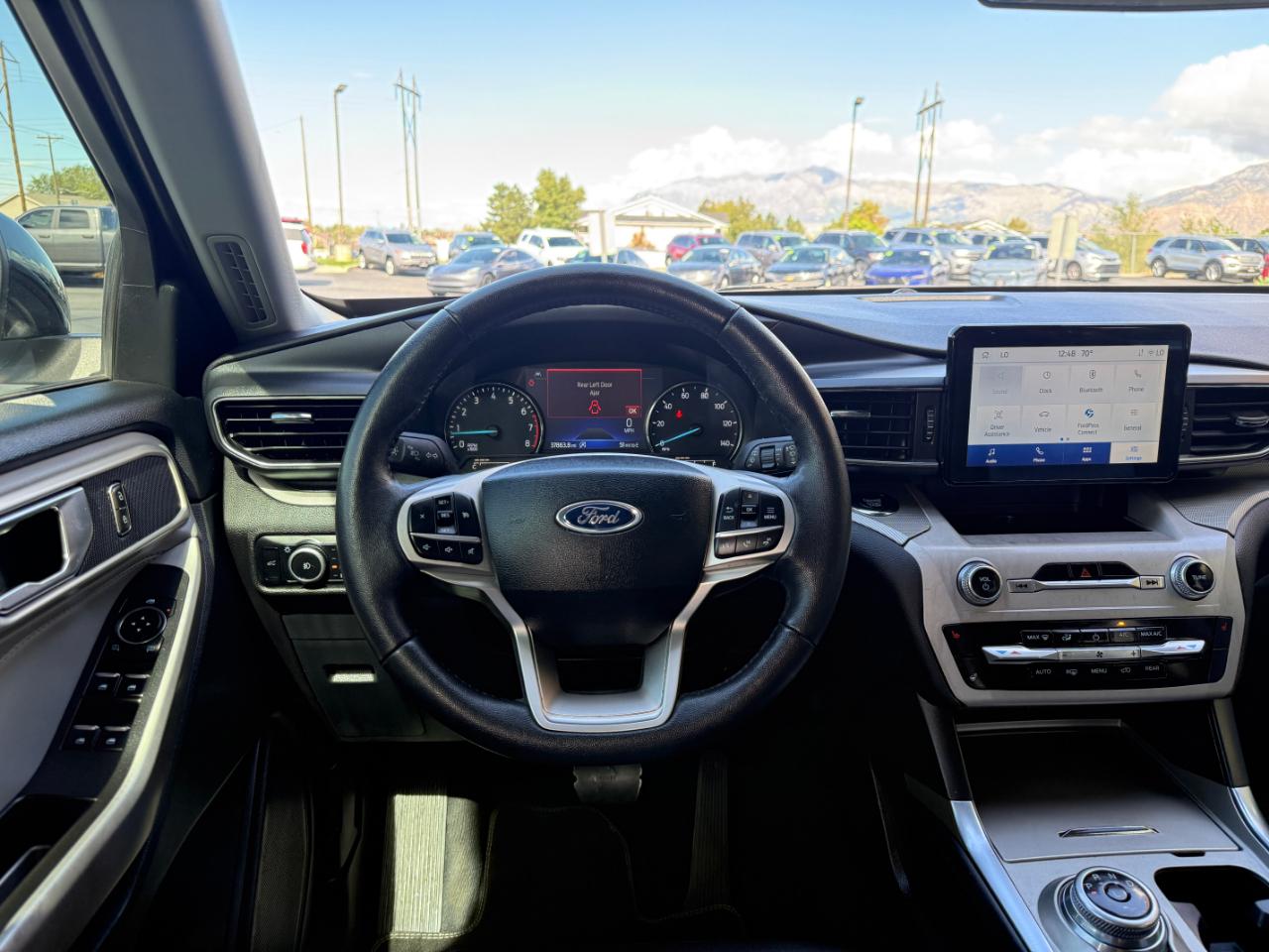 Ford Explorer XLT 4WD 2024