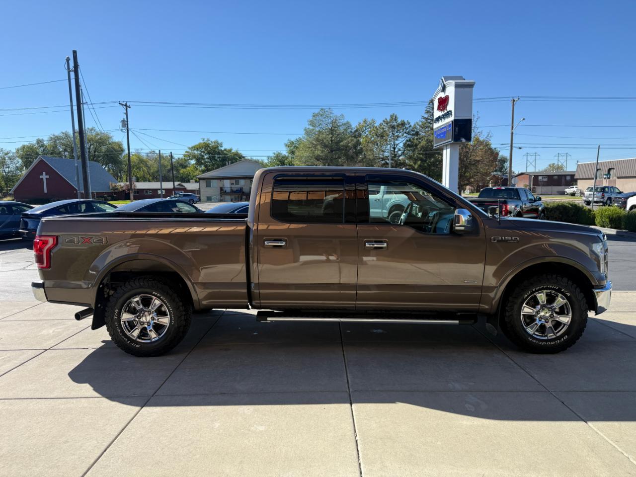 Ford F-150 4WD SuperCrew 157" Lariat 2016