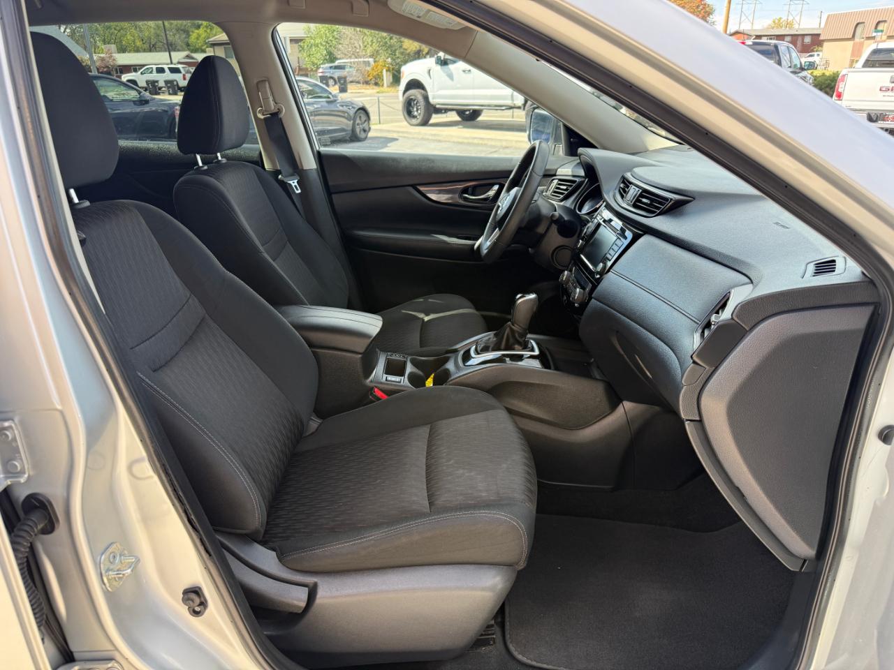 Nissan Rogue AWD SV 2019