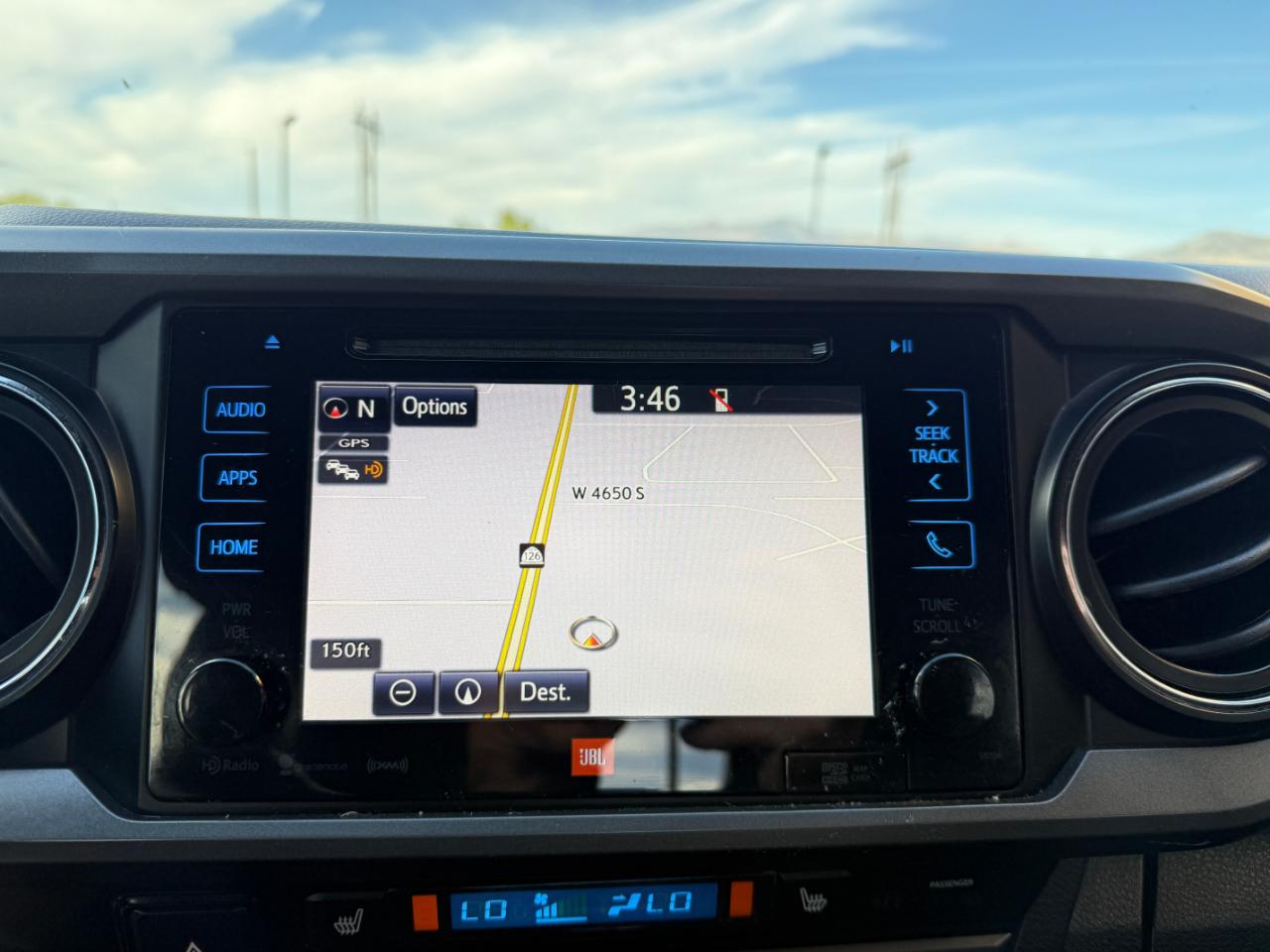 Toyota Tacoma TRD Off Road Double Cab 5' Bed V6 4x4 AT (Natl) 2017