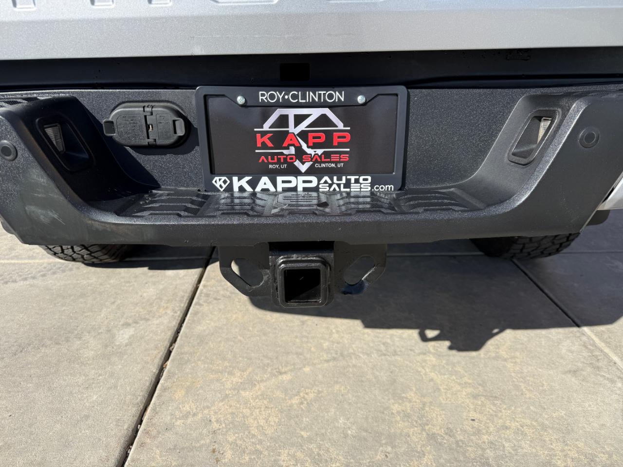 Toyota Tacoma TRD Off Road Double Cab 5' Bed V6 4x4 AT (Natl) 2017