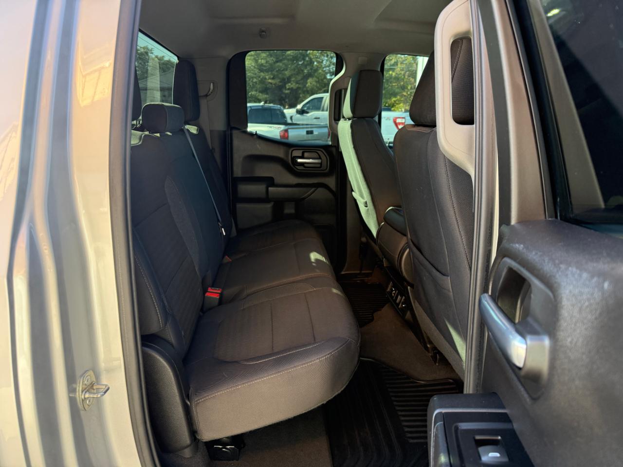 Chevrolet Silverado 1500 4WD Double Cab 147" LT 2019
