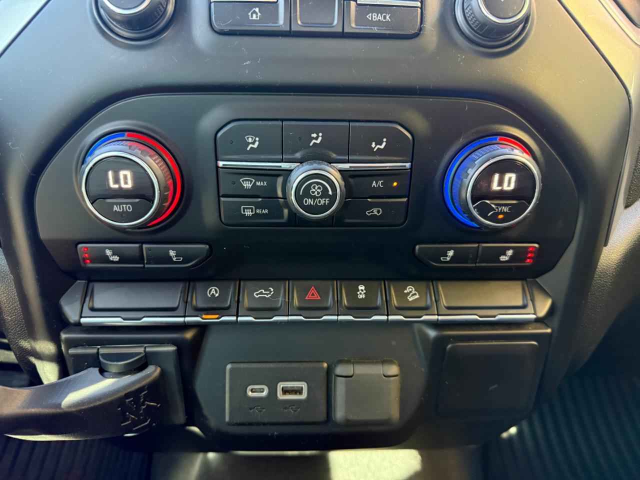 Chevrolet Silverado 1500 4WD Double Cab 147" LT 2019
