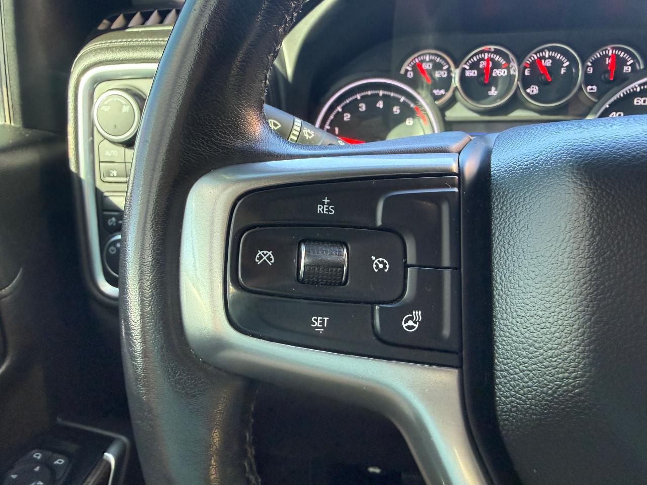 Chevrolet Silverado 1500 4WD Double Cab 147" LT 2019