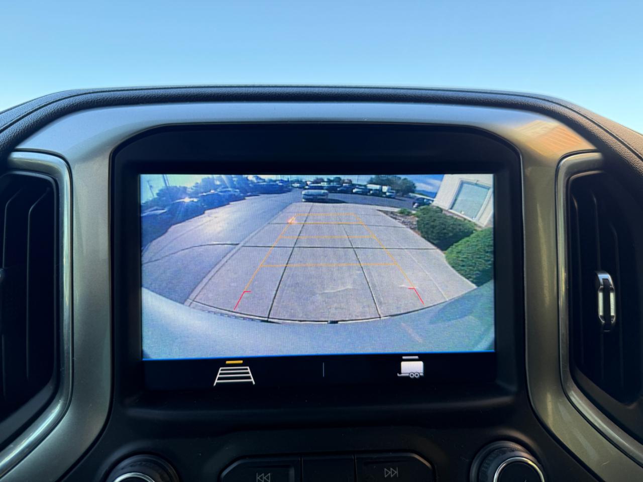 Chevrolet Silverado 1500 4WD Double Cab 147" LT 2019