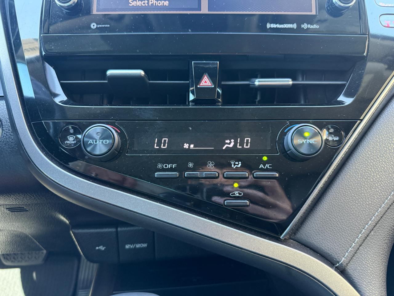 Toyota Camry XSE Auto (Natl) 2021