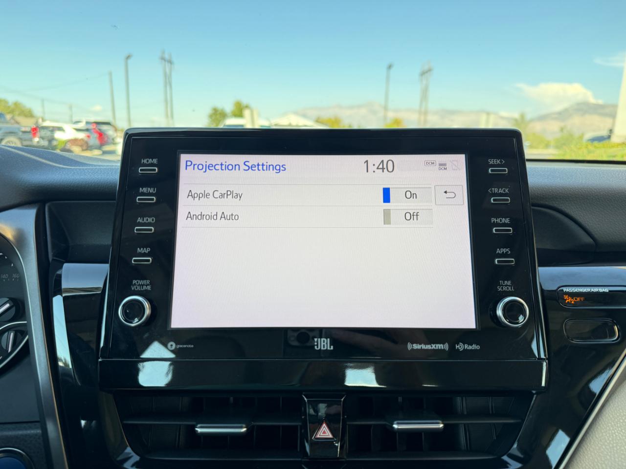 Toyota Camry Hybrid XSE CVT (Natl) 2022
