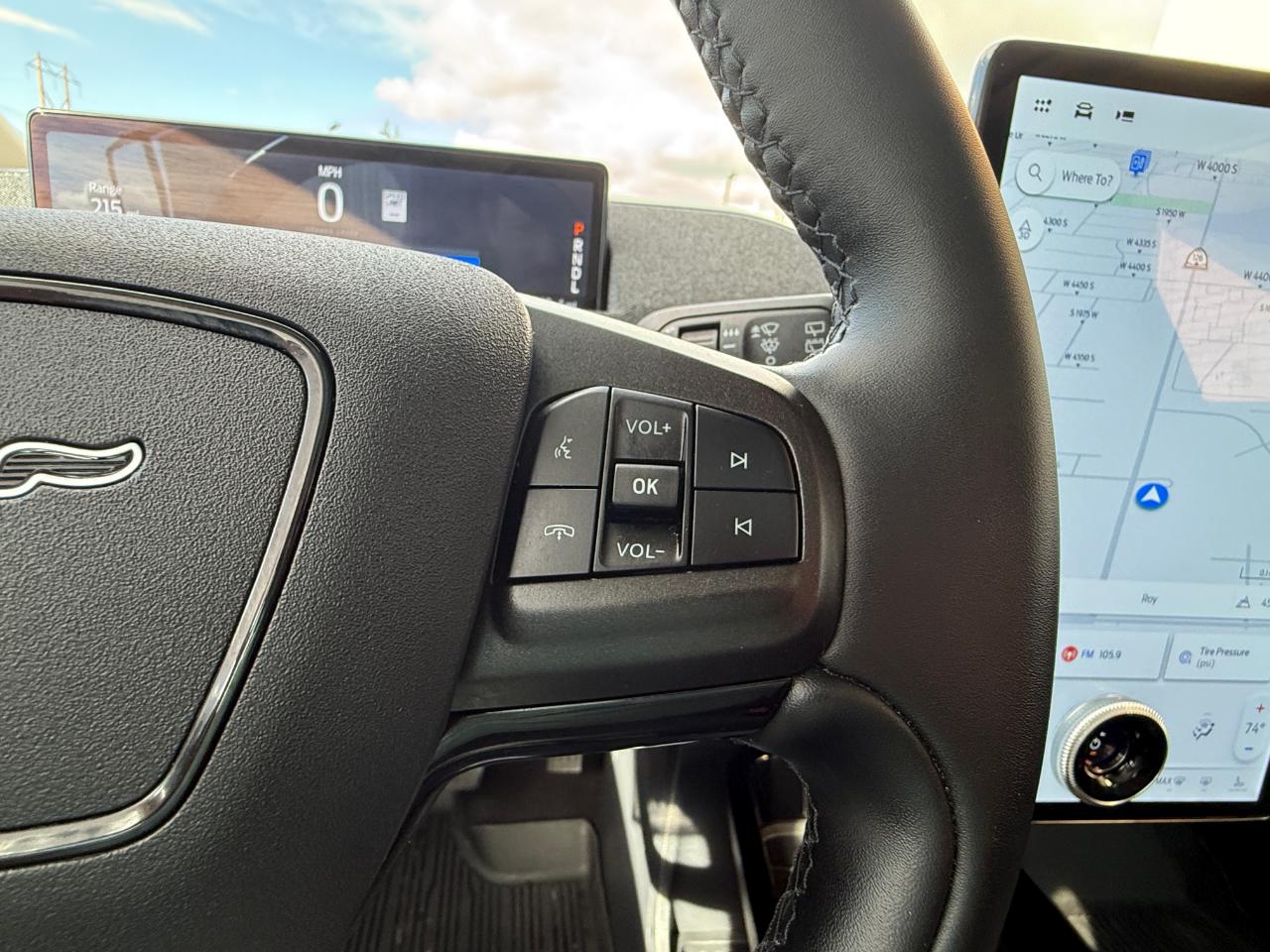 Ford Mustang Mach-E Premium AWD 2023