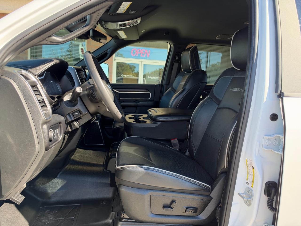 RAM 2500 Laramie 4x4 Crew Cab 6'4" Box 2026