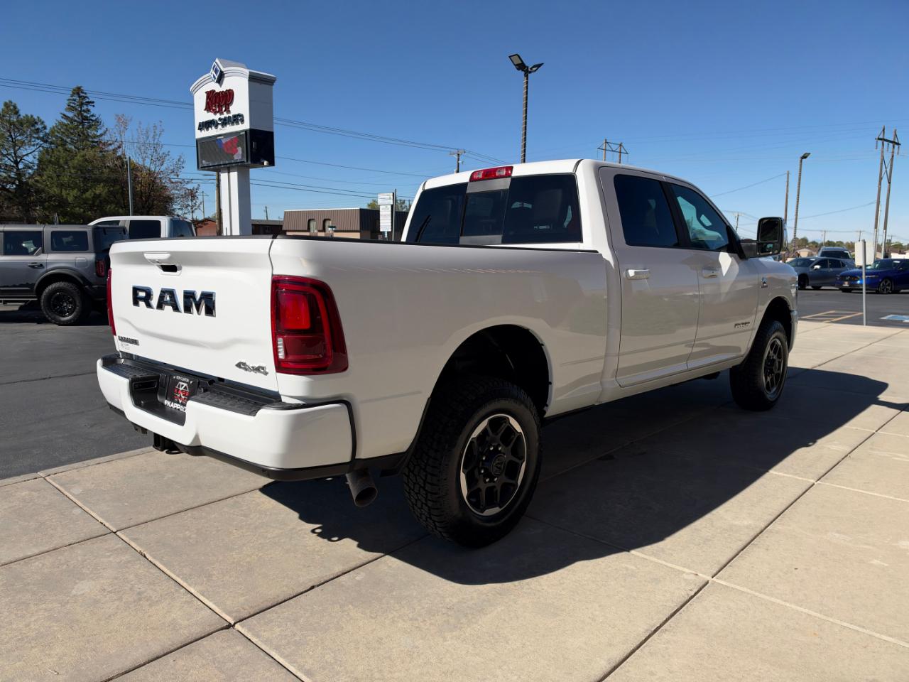 RAM 2500 Laramie 4x4 Crew Cab 6'4" Box 2026