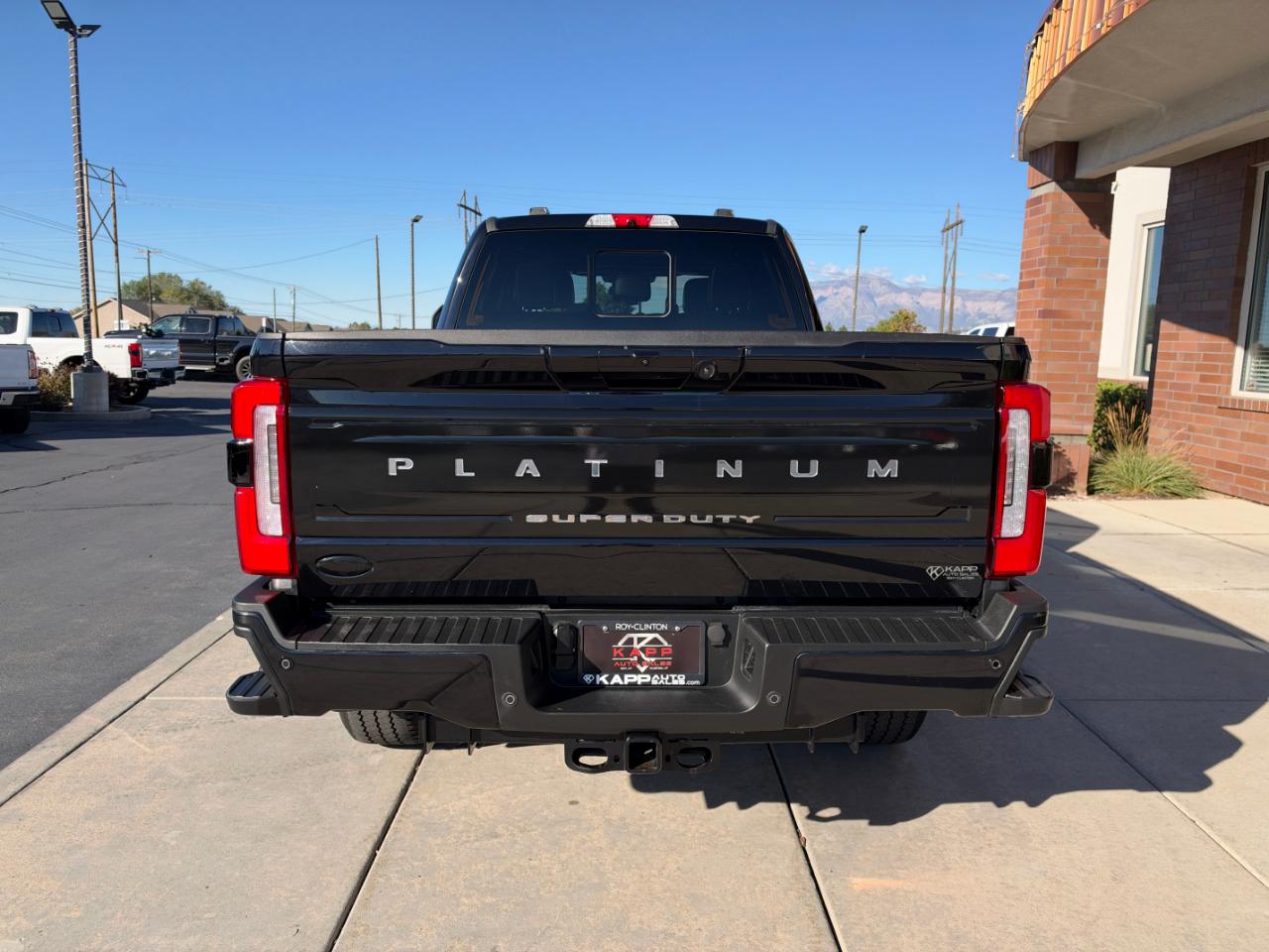 Ford Super Duty F-350 SRW Platinum 4WD Crew Cab 6.75' Box 2024