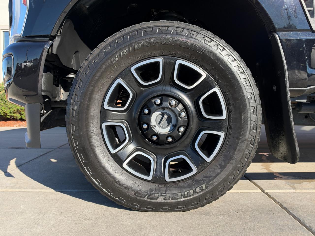 Ford Super Duty F-350 SRW Platinum 4WD Crew Cab 6.75' Box 2024