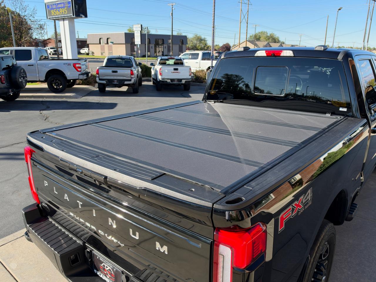 Ford Super Duty F-350 SRW Platinum 4WD Crew Cab 6.75' Box 2024