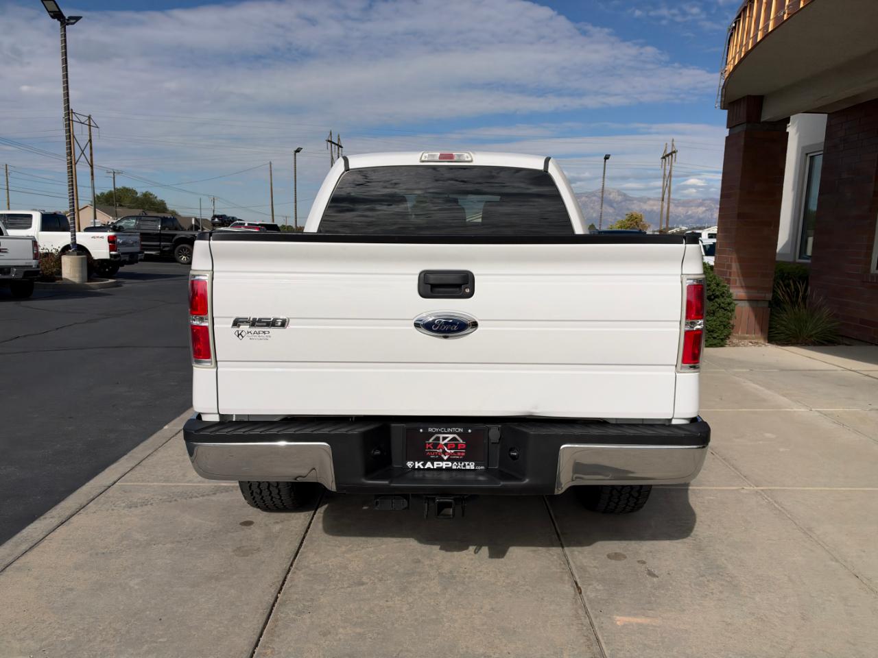 Ford F-150 4WD SuperCrew 145" XLT 2012