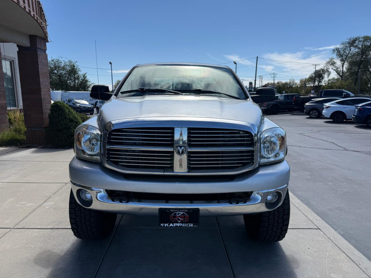 Dodge Ram 2500 4WD Quad Cab 140.5" SLT 2009
