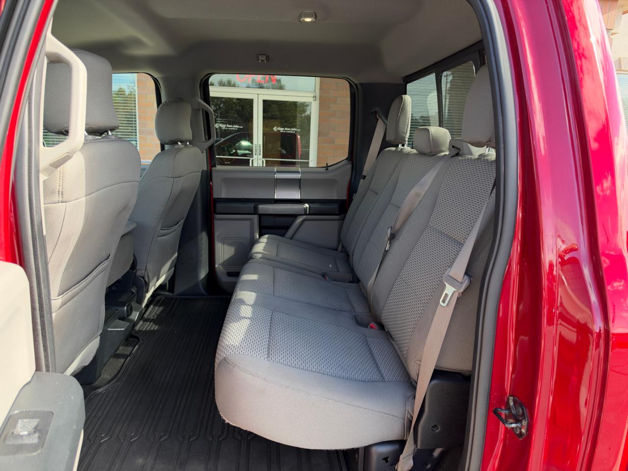 Ford F-150 4WD SuperCrew 157" XLT 2015
