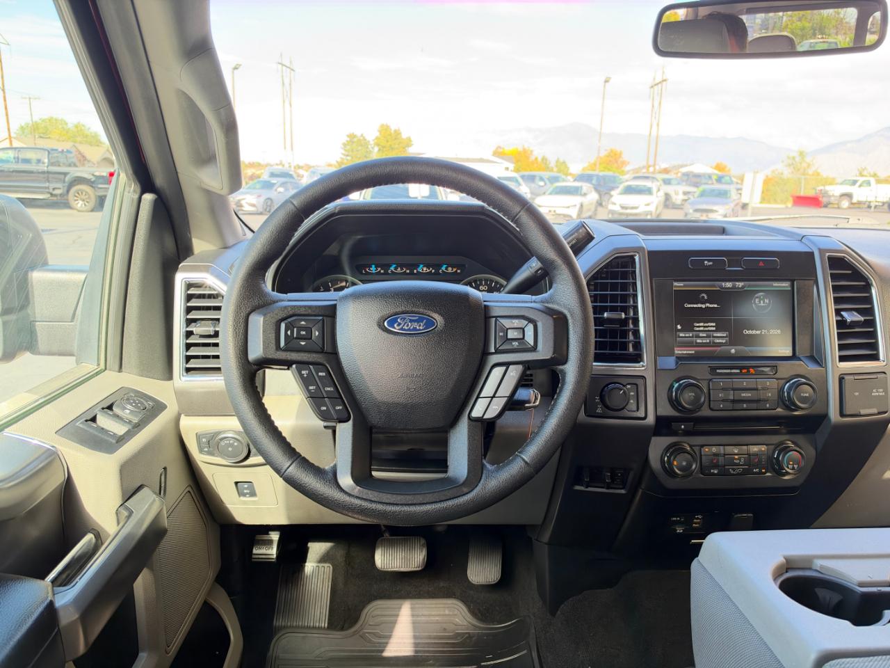 Ford F-150 4WD SuperCrew 157" XLT 2015