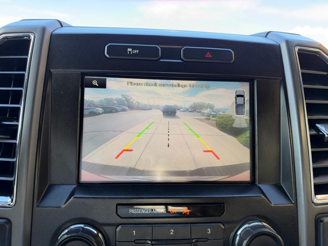 Ford F-150 4WD SuperCrew 157" XLT 2015