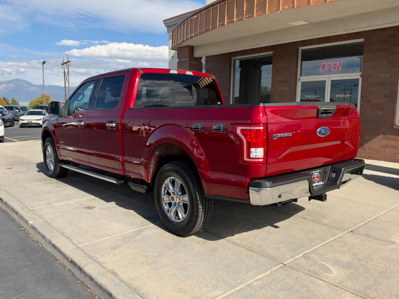 Ford F-150 4WD SuperCrew 157" XLT 2015