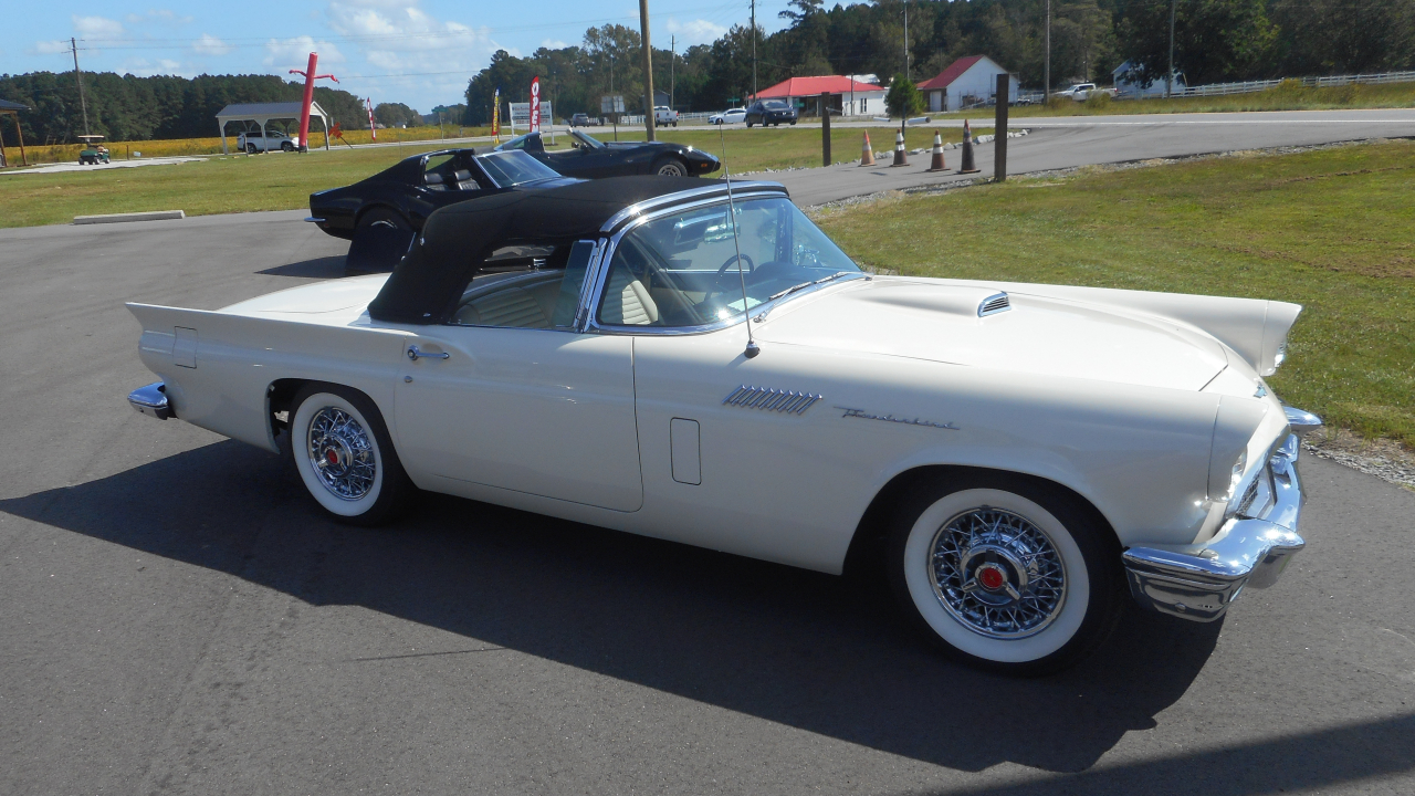 Ford Thunderbird 2dr Conv w/Hardtop Premium 1957