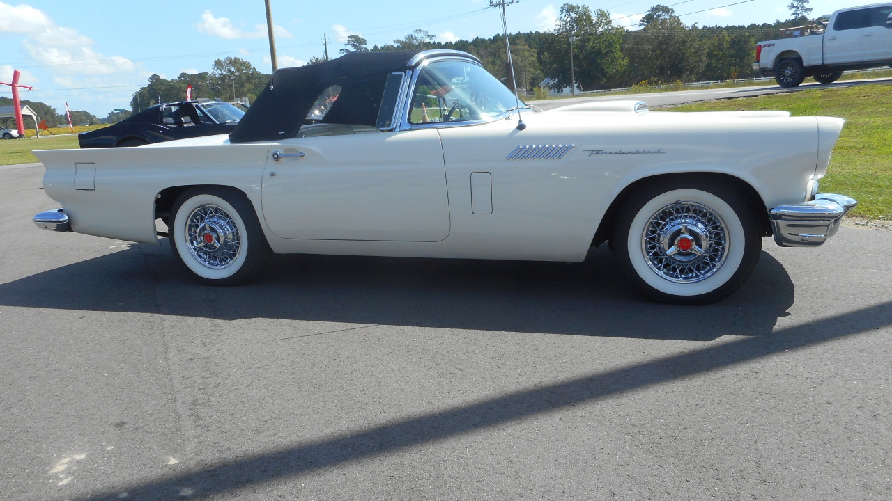 Ford Thunderbird 2dr Conv w/Hardtop Premium 1957