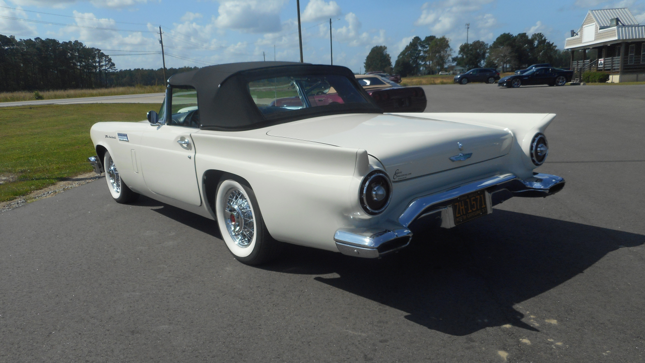 Ford Thunderbird 2dr Conv w/Hardtop Premium 1957