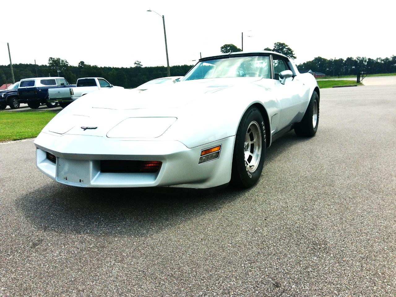 Chevrolet Corvette 2dr Coupe 1981