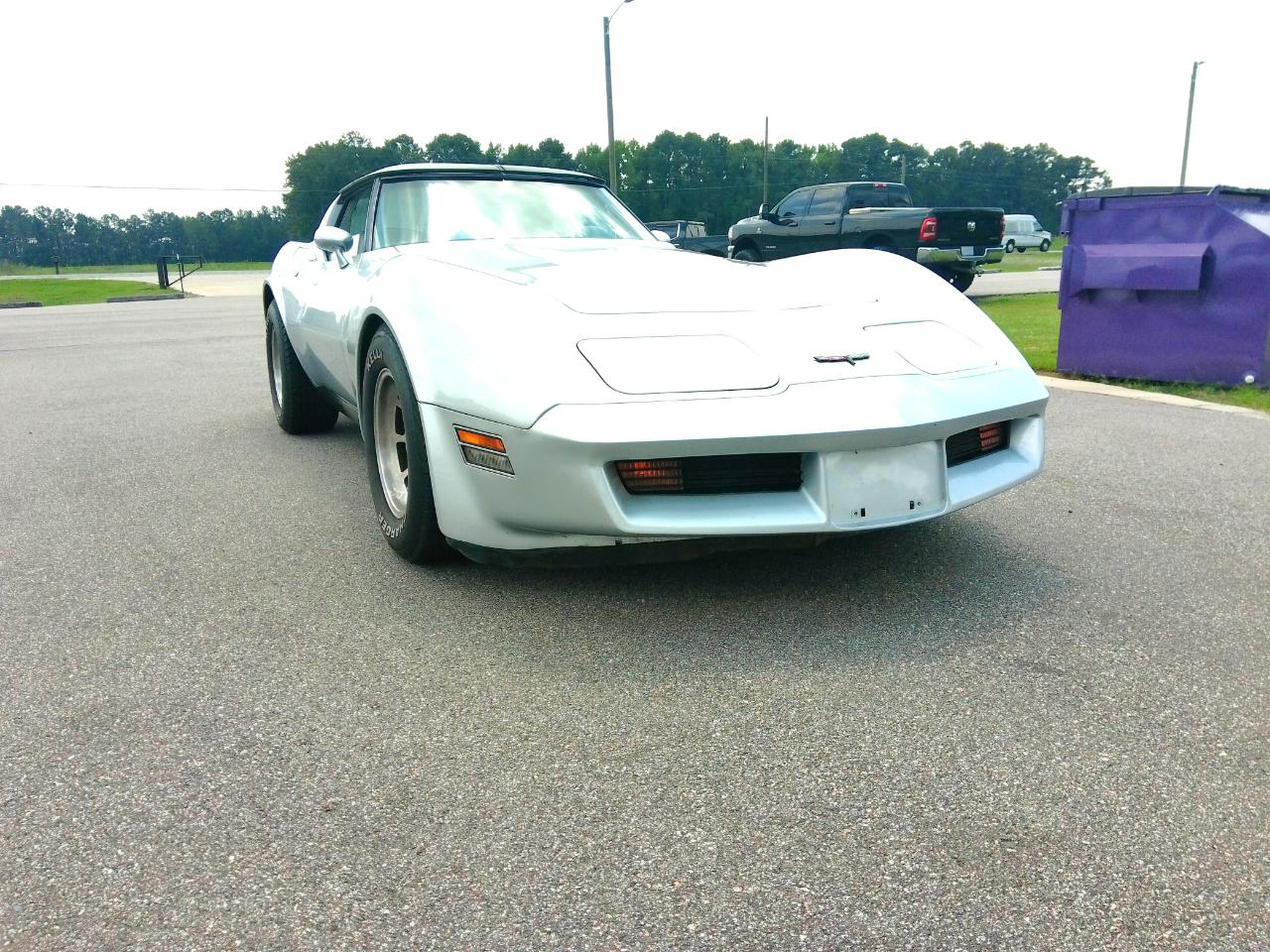 Chevrolet Corvette 2dr Coupe 1981