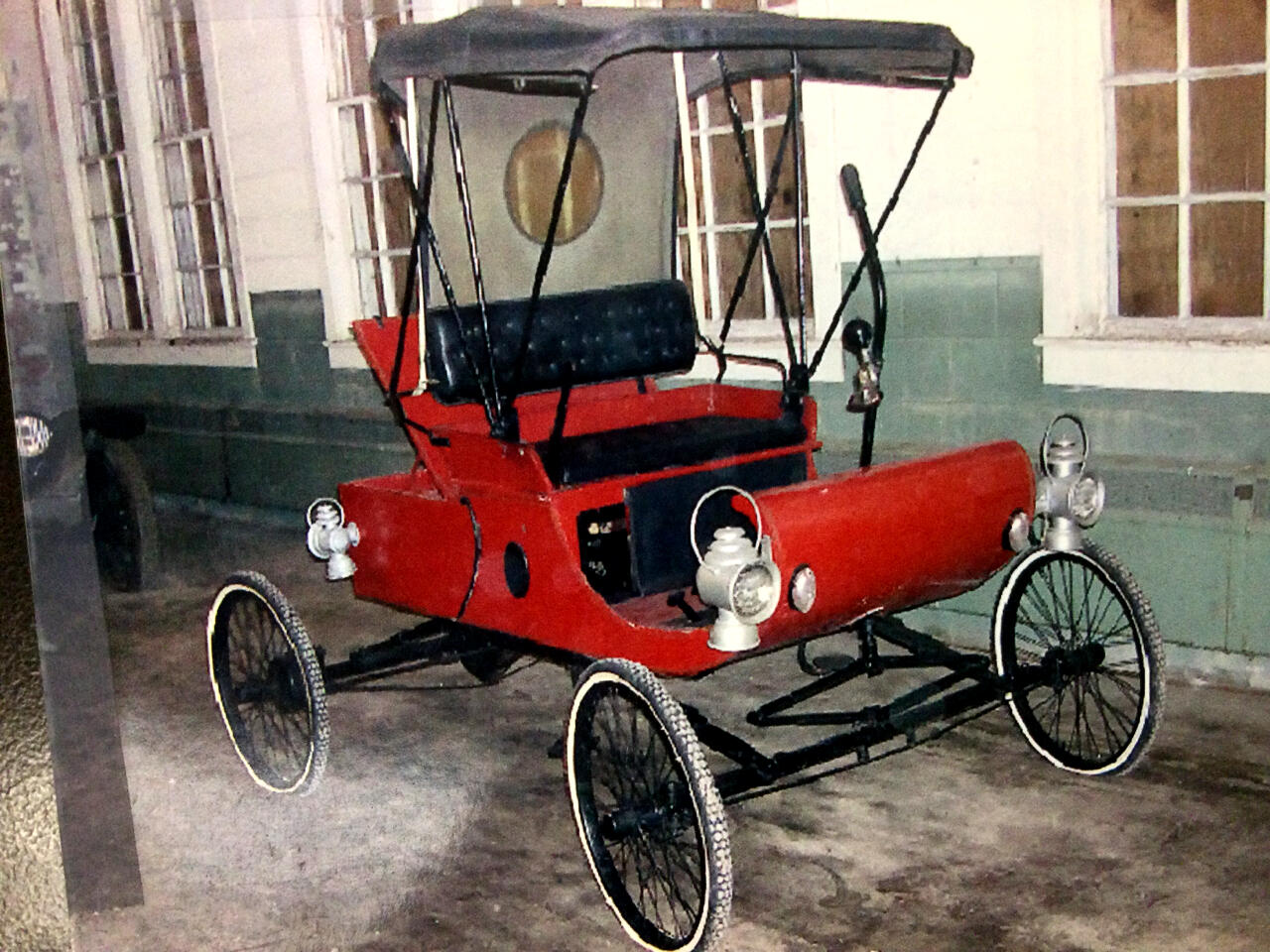 Inquiry Photo