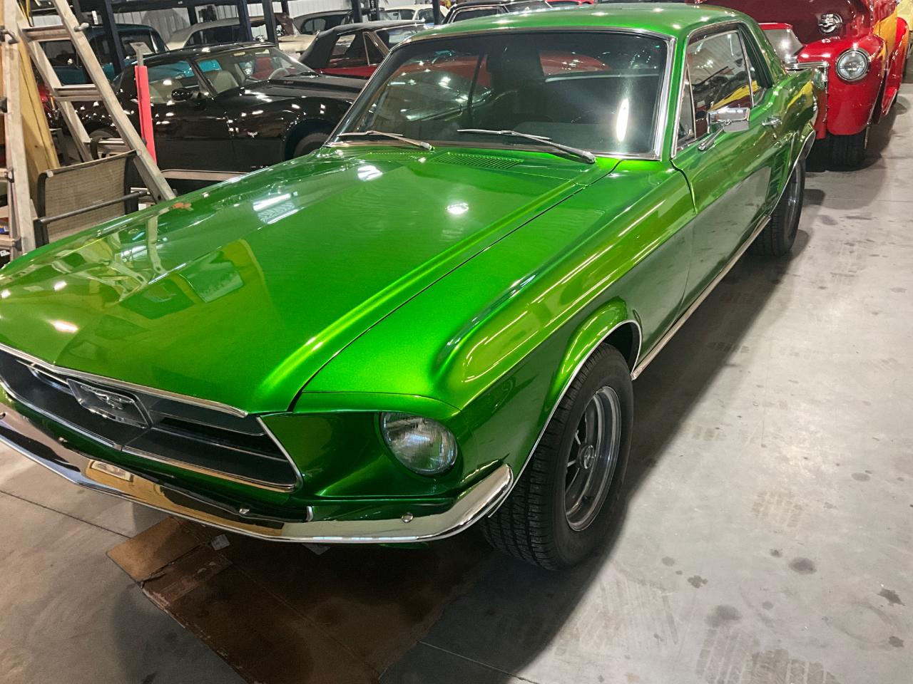 Ford Mustang 2-Door Sedan 1967