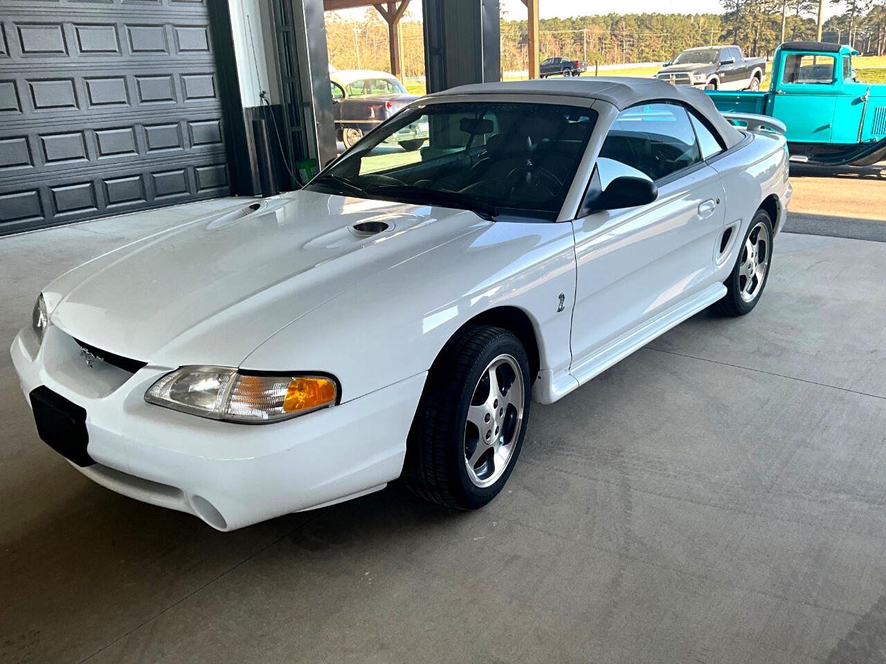 1996 Ford Mustang 5