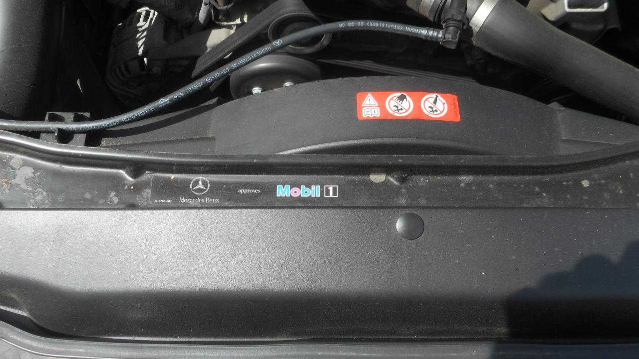 Mercedes-Benz SL-Class 2dr Roadster 5.0L 2005