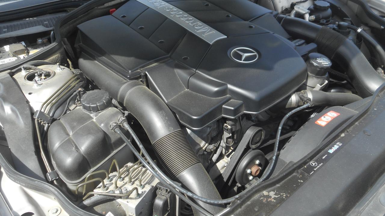 Mercedes-Benz SL-Class 2dr Roadster 5.0L 2005