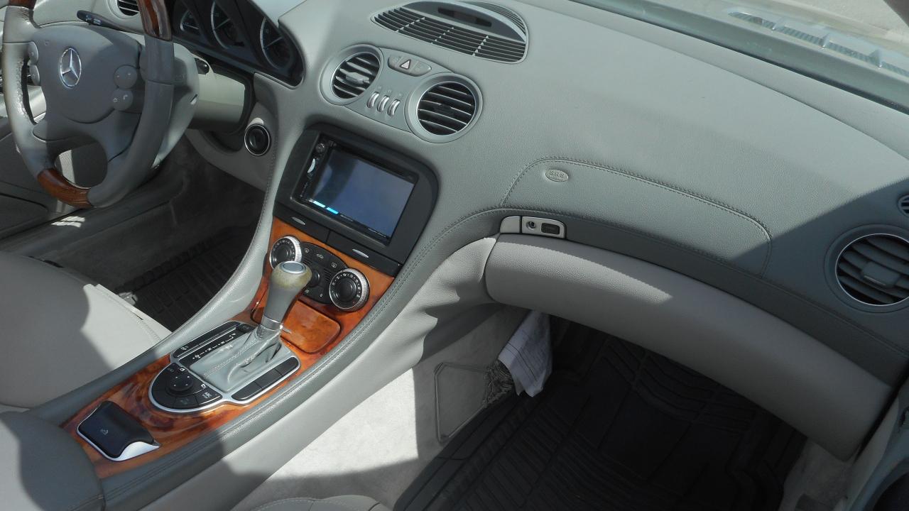 Mercedes-Benz SL-Class 2dr Roadster 5.0L 2005