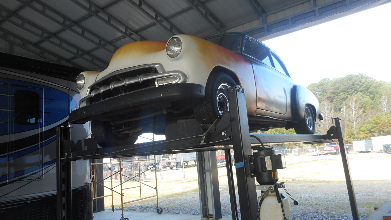 Chevrolet 2 Door  1951